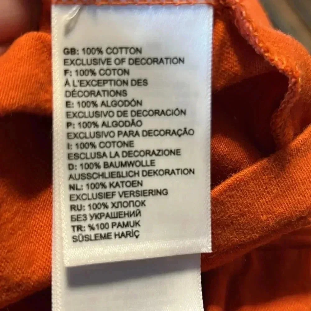 The north face men’s long sleeved orange shirt‎ Lg back print casual streetwear